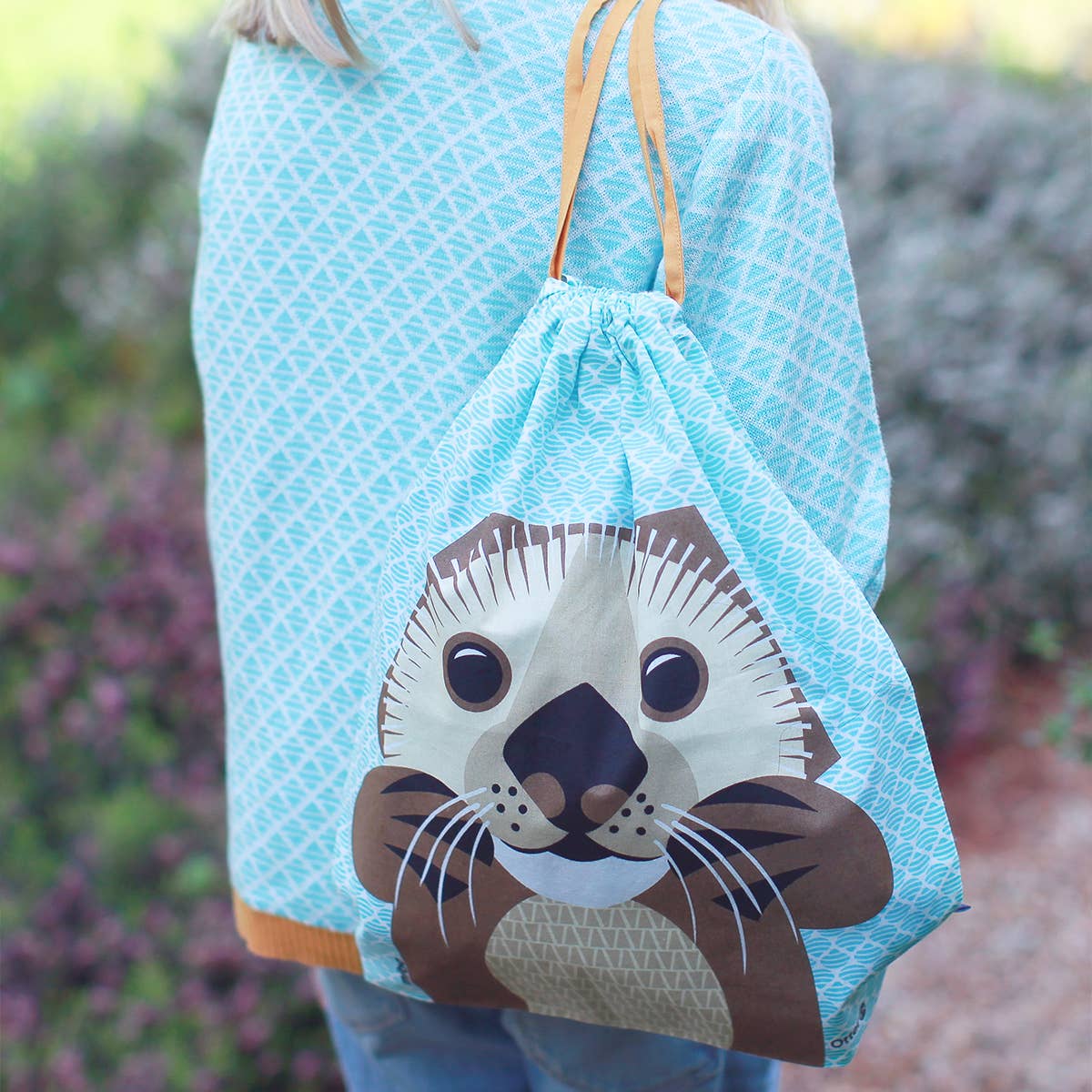 Otter children's activity bag