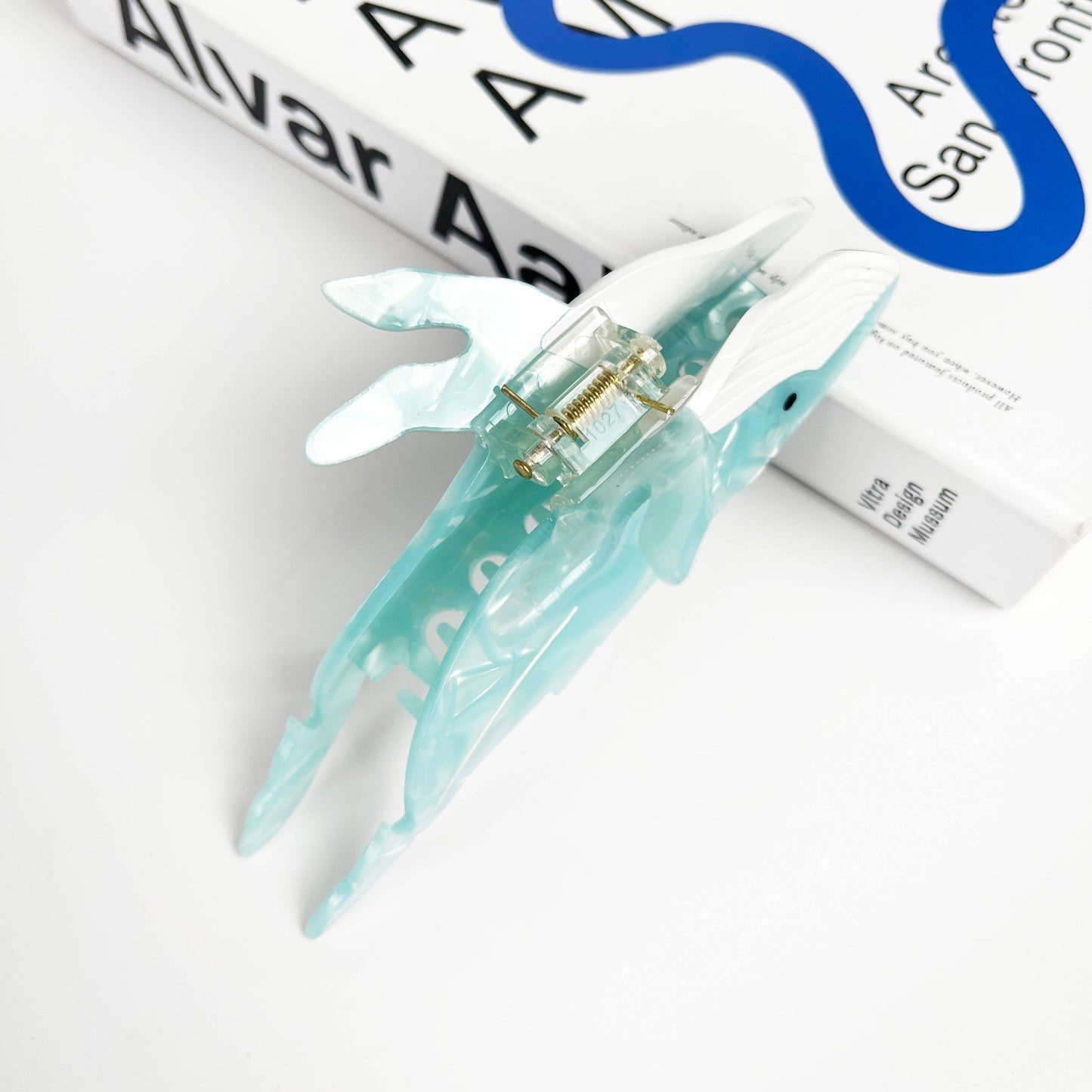 Green Whale Claw Clip
