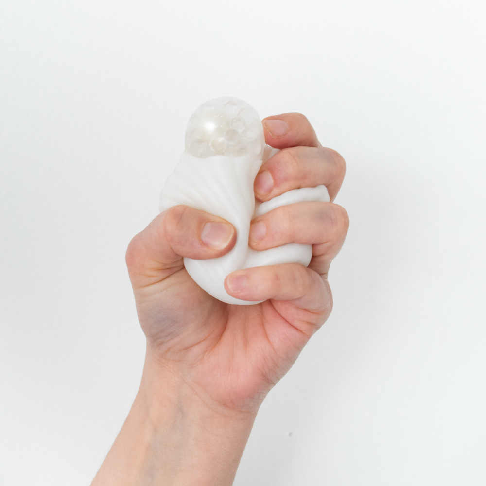 Seaside Clamshell Squeeze Squishy - Case Pack of 15