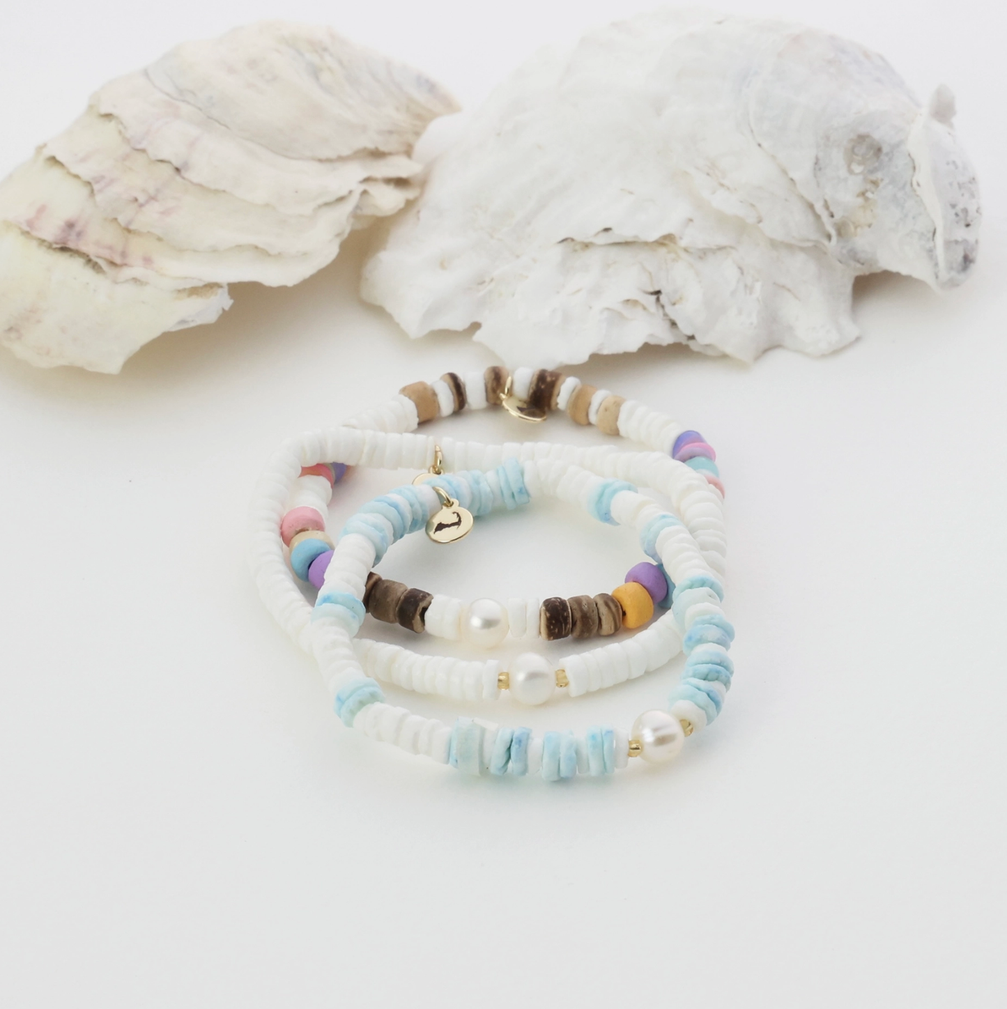 Puka Shell Ocean Breeze BRACELET Sky