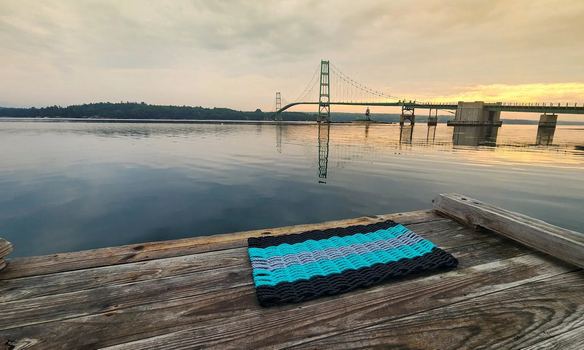 5 Stripe Lobster Rope Mat Black, Teal Light Gray