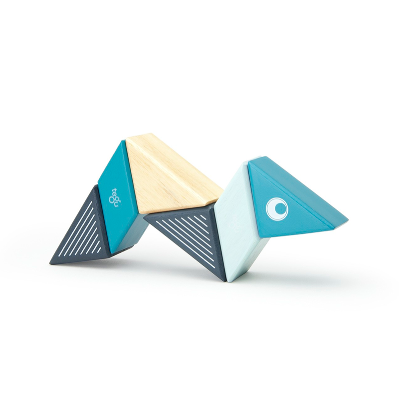 Travel Pals - Whale Magnetic Wooden Blocks 6 pieces