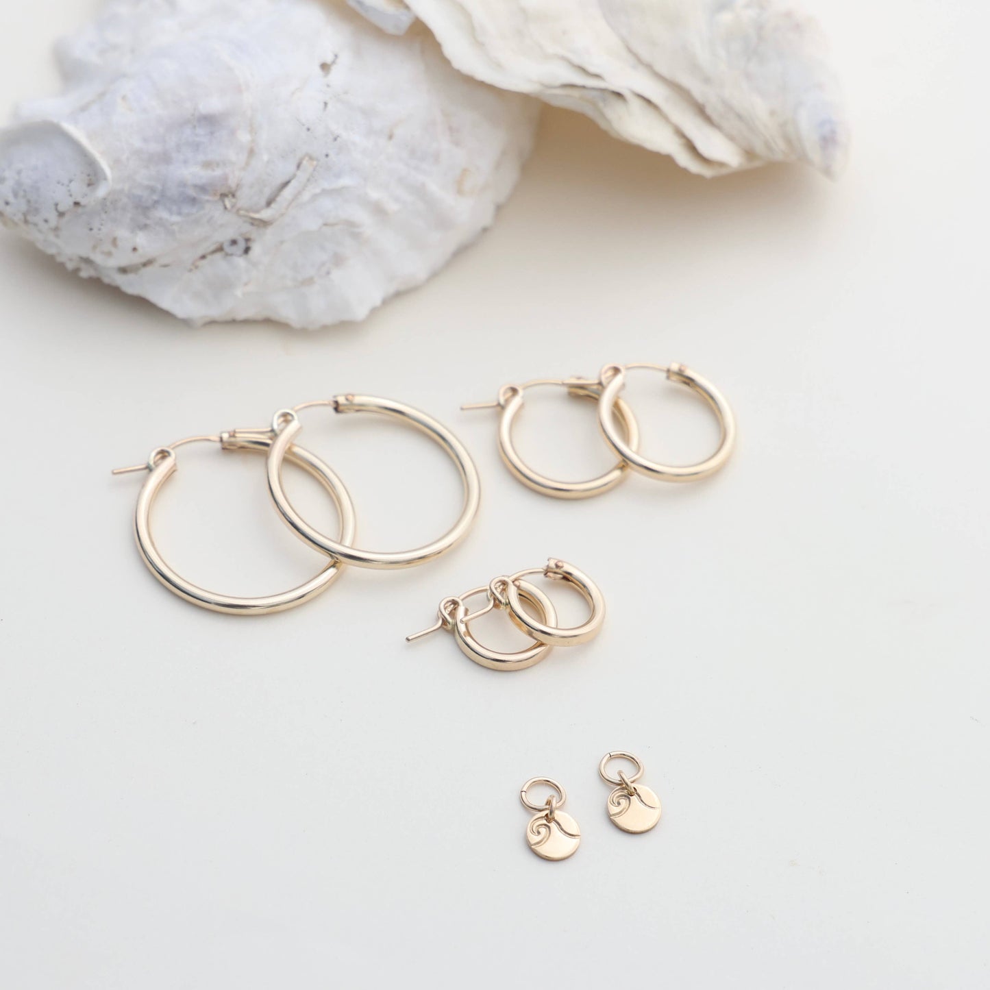 Gold Honey Hoops water resistant : 13mm