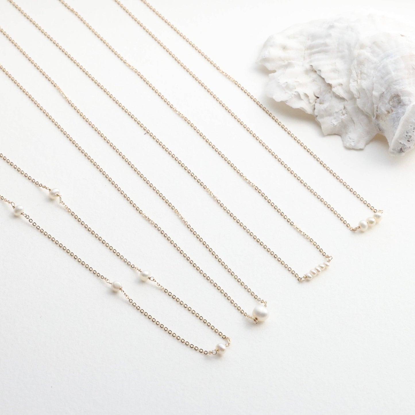 Surfer Five Dainty Pearl Choker: 18"