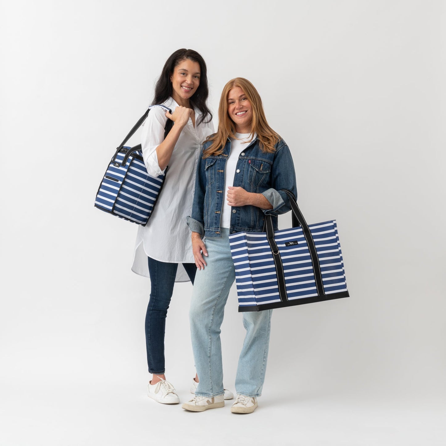 Original Deano Tote Large model shot