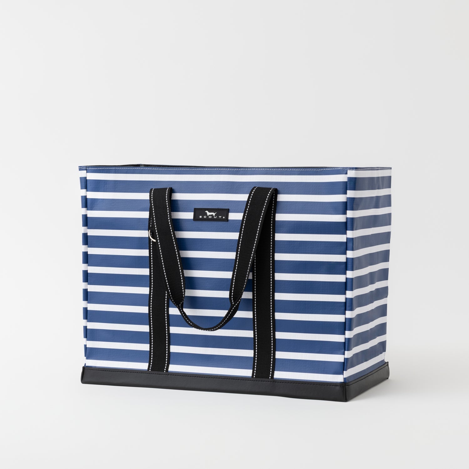 Original Deano Tote Large lifestyle shot