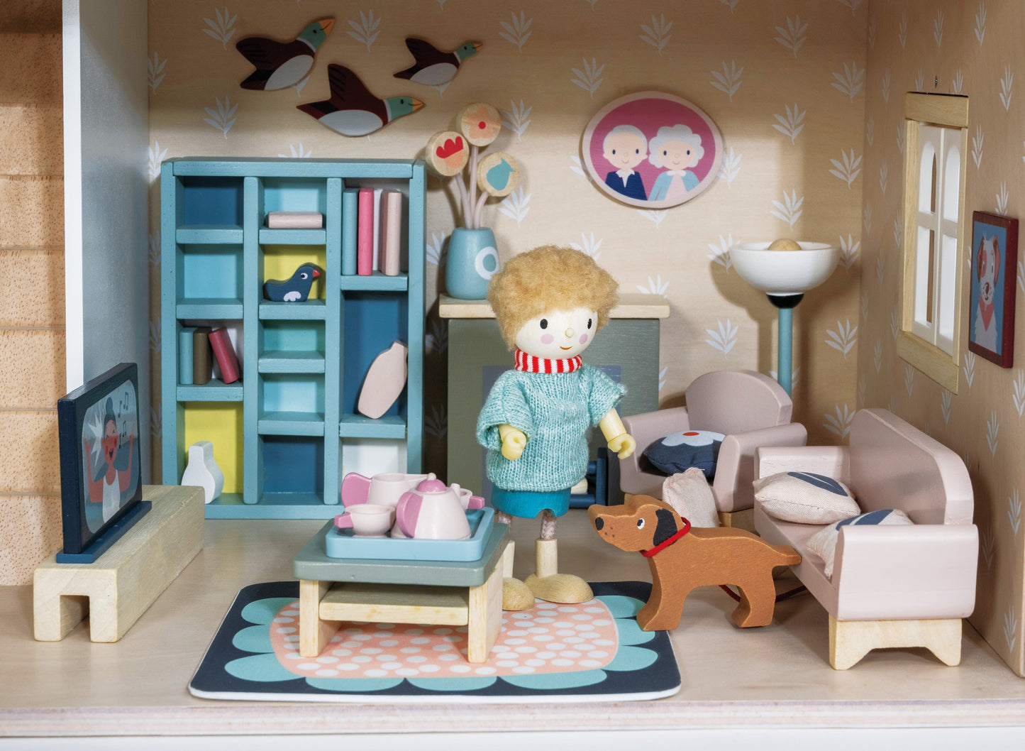 Dolls House Sitting Room Furniture