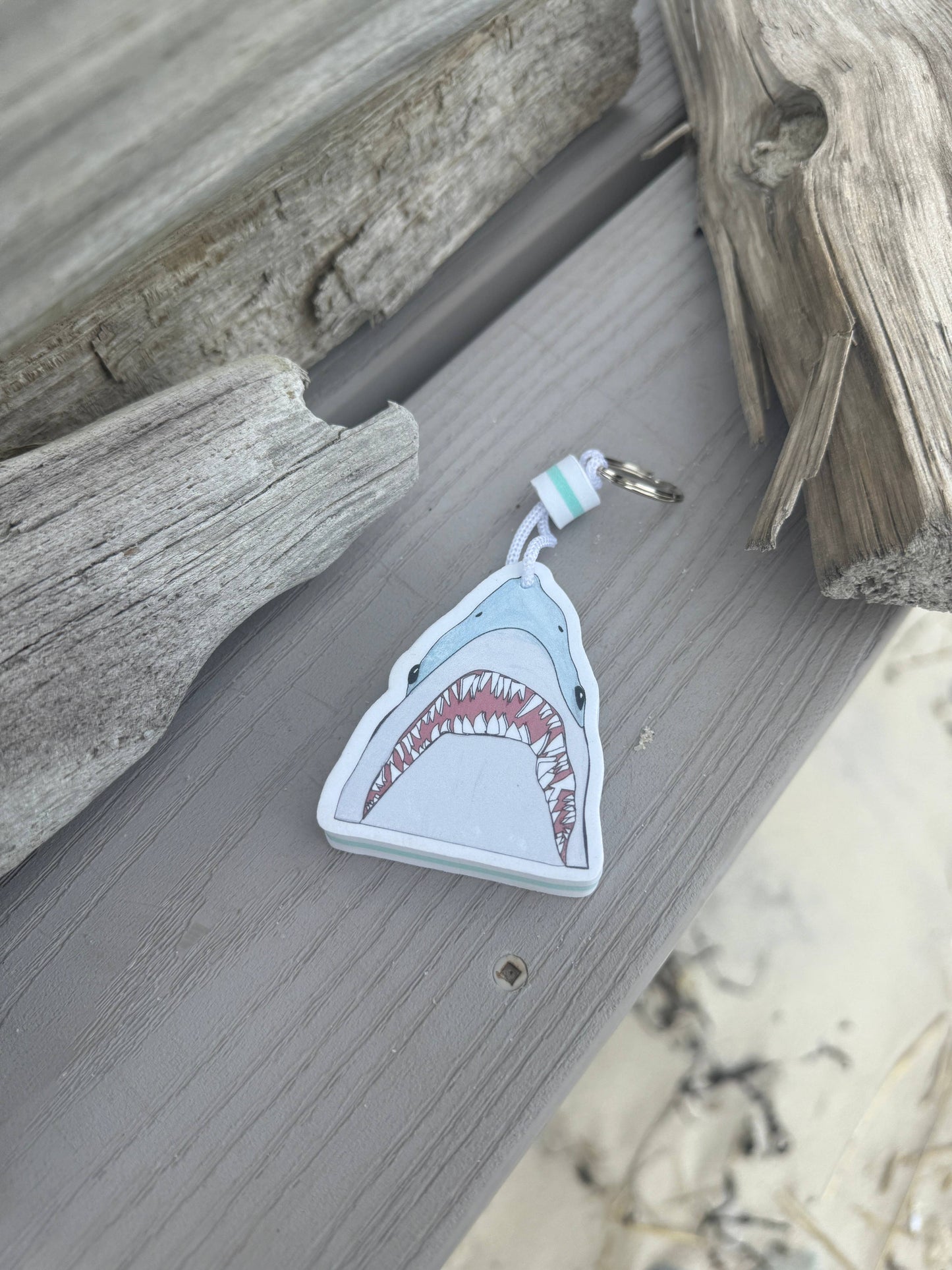 New Floating Jaws Shark Keychain 🦈