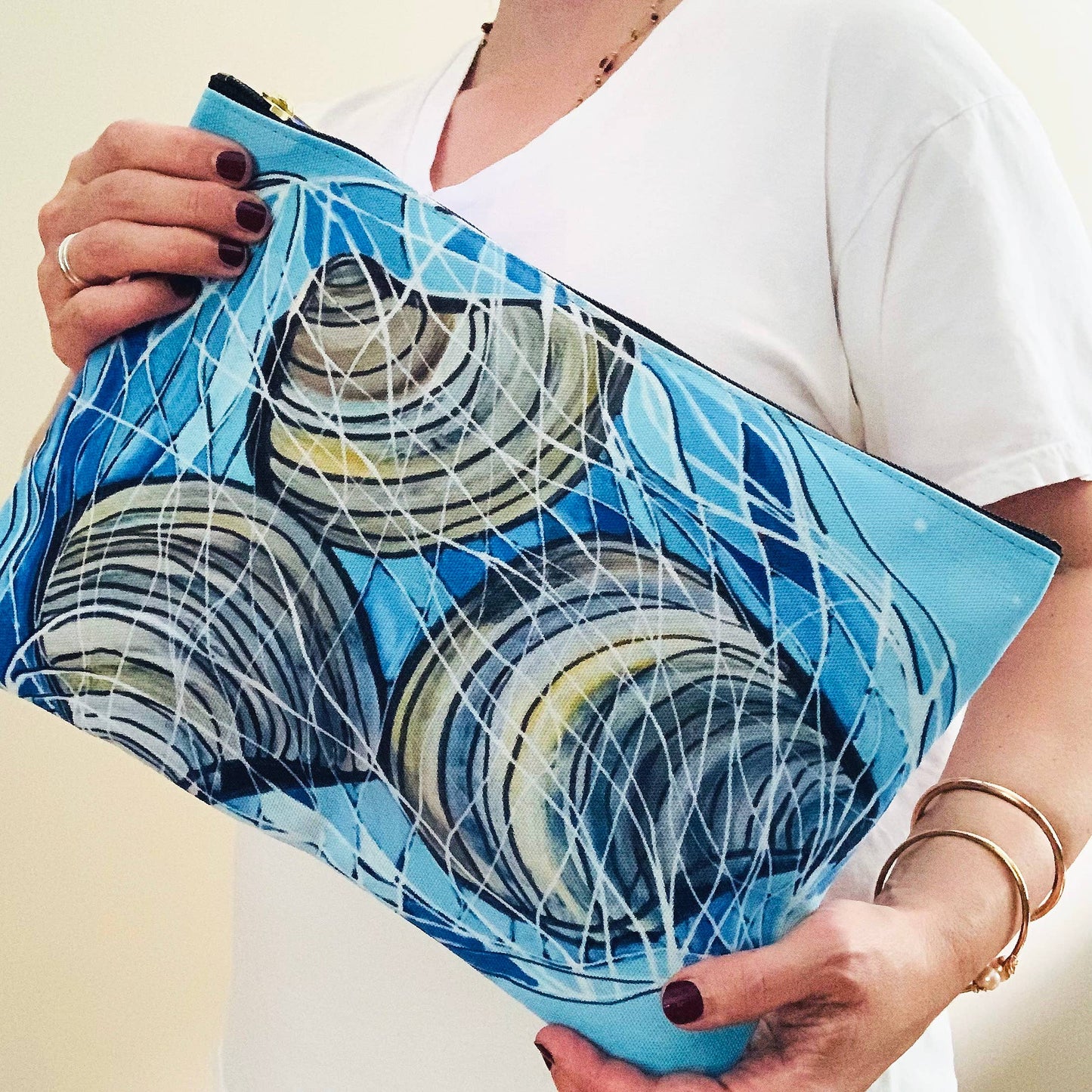 Small Blue Coastal Clams Zipper Clutch Pouch