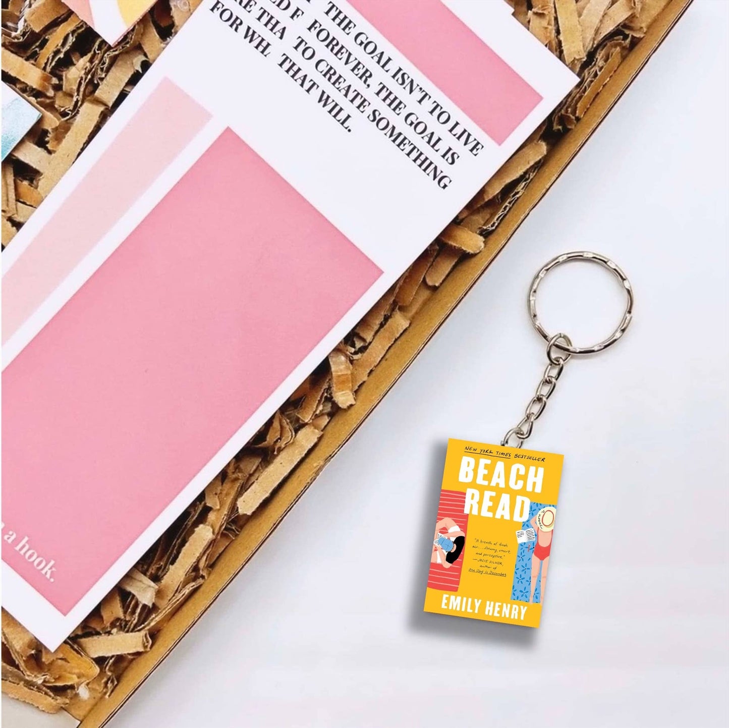 Beach Read | Emily Henry | Miniature Book: Mini Key Ring